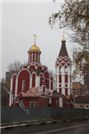 Храм Новомучеников
и Исповедников российских
построен 
в 2001-2002 гг.