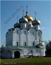 Самое древнее
сооружение
Новодевичьего монастыря
- Смоленский собор
в честь Смоленской иконы
Божией Матери.